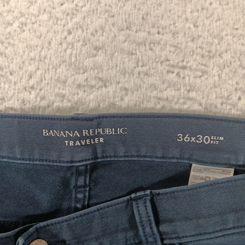 Banana Republic Jeans Mens 36x30 Blue Denim Traveler Slim Straight Stretch